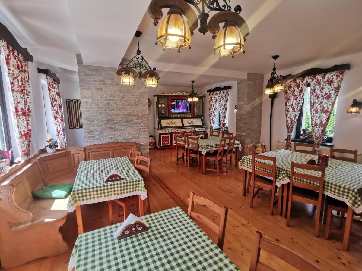 Pensiunea Casa Moga Bucium  Экстерьер фото